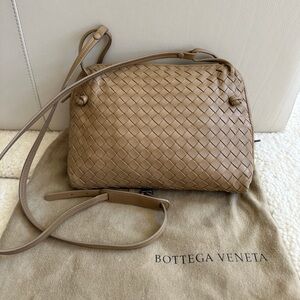 Bottega Veneta Nodini Crossbody bag in Almond Beige